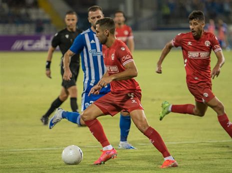 יעלה בהתקפה. שכטר (אלן שיבר)