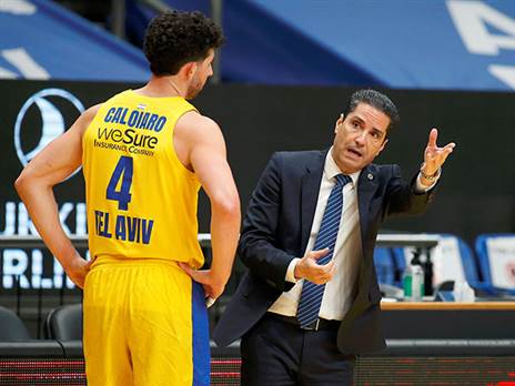 כבר היה עם רגל וחצי בחוץ (אלן שיבר)