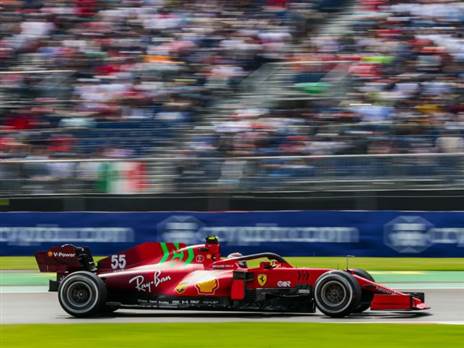 פרארי. קרב צמוד מול מקלארן, כמו פעם