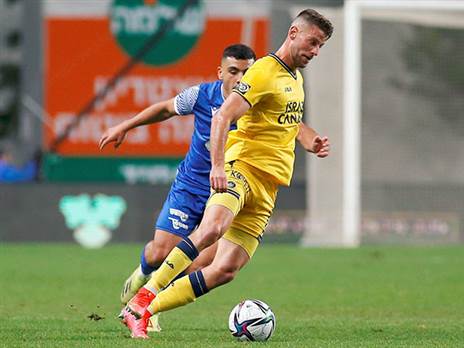 עדן שמיר. משחק מעולה (אלן שיבר)