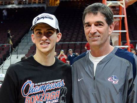 סטוקטון ובנו (GETTY)