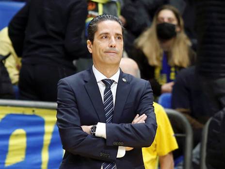 צרות במכבי (אלן שיבר)