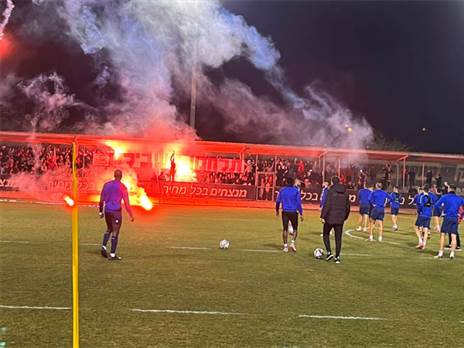 אבוקות באימון ב"ש