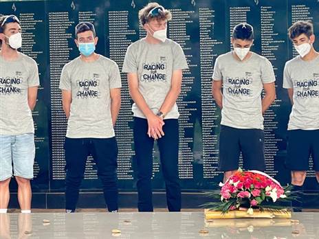 המשלחת לטקס הזיכרון ברואנדה (צילום: שי שרצר)