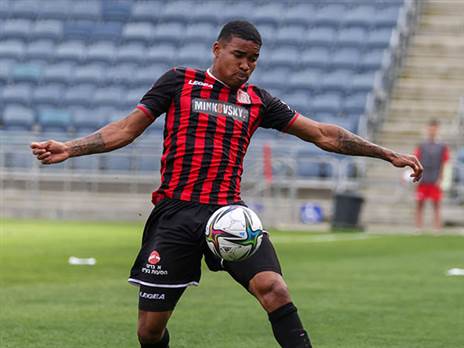 גררו. יושאל שוב (דני מרון)