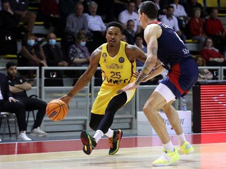 מגי להט (FIBA)