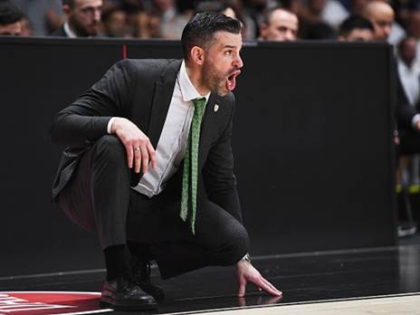 "האיש מאחורי סיפור הסינדרלה" (GETTY)