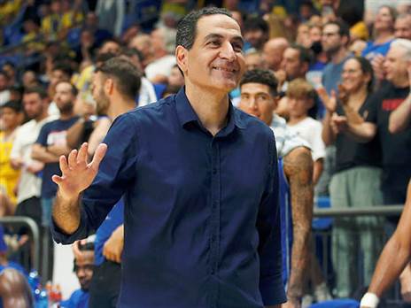 "זה המאמן שרציתי לצ'ינאנו". אהרוני (אלן שיבר)