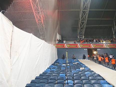 הקבוצות קוראות להפסקת הענישה הקולקטיבית ביציעים (אלן שיבר)