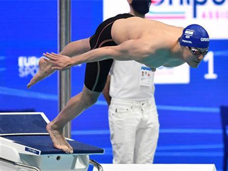 (באדיבות איגוד השחייה)