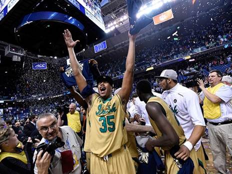 נצץ בקולג' (GETTY)