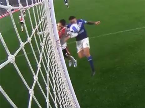 יד או לא יד?