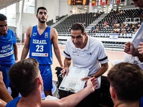 אורן אהרוני. ניצחון גדול לנבחרת (FIBA)