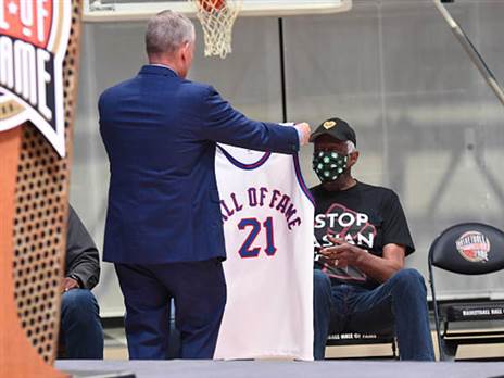 הוביל לאמריקה אחרת. ראסל (GETTY)