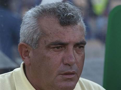 מהרגעים הכאובים בקדנציה שלו. שלמה שרף ( Mark Thompson /Allsport)