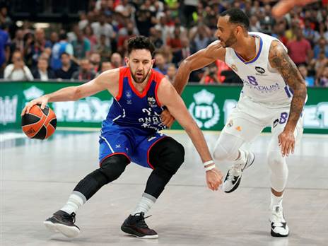 מיצ'יץ' בגמר הפיינל פור. כוכב (Predrag Milosavljevic/Xinhua, Getty)