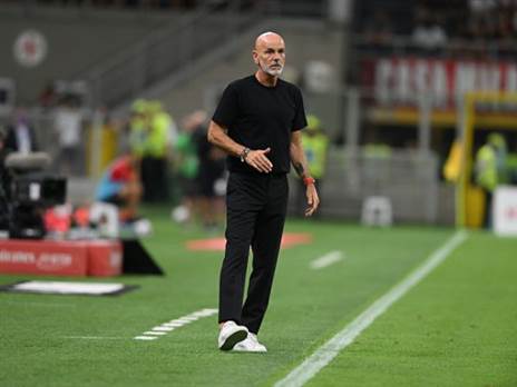 סטפנו פיולי, מאמן מילאן. בוסים חדשים? (Claudio Villa/AC Milan via Getty Images)