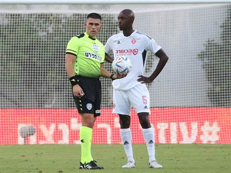 שתי החלטות ששונו. שניר לוי בנס ציונה - הפועל ת"א (אודי ציטיאט)