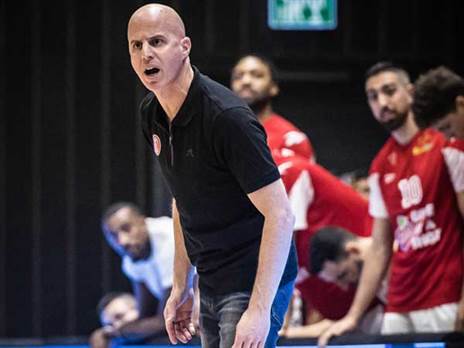 פרנקו. סגל מרשים (עודד קרני)