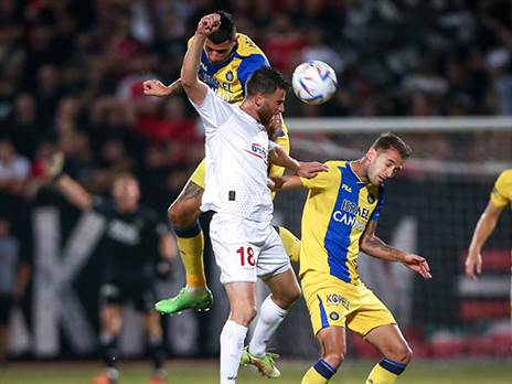 נערכים לריינה (מאור אלקסלסי)