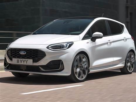 פורד פיאסטה דור אחרון. 16 מיליון מכירות ב-47 שנים