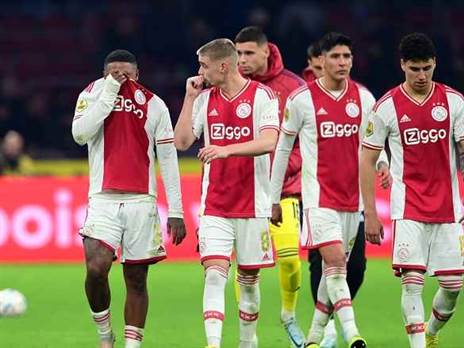 אכזבה לאייאקס (GETTY)