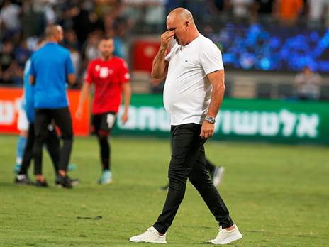 המאמן אלון חזן (אלן שיבר)