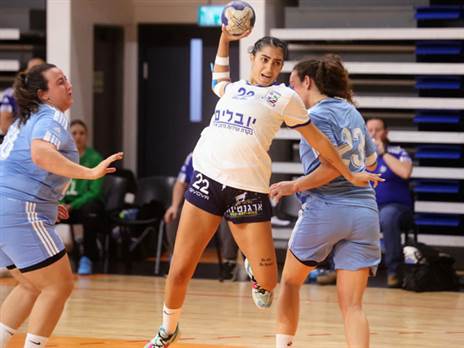 דאבל מרשים לחולון (הדר ואן קולא, איגוד הכדוריד)