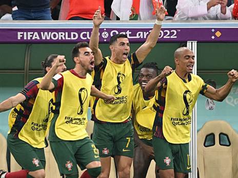 נדבק בשמחה הקבוצתית (Getty)