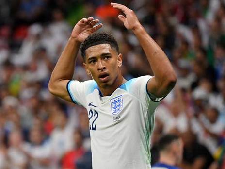 עושה הכל (Photo by Dan Mullan/Getty Images)