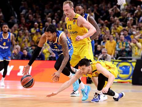 מחצית ראשונה טובה שלו. בלאט (GETTY)