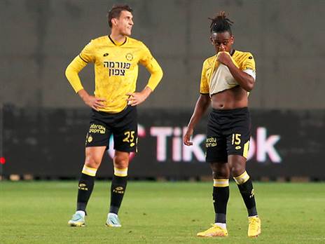 לא קל מול האלופה (אלן שיבר)