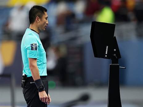 שינה את ההחלטה, הסביר לצופים (Getty)