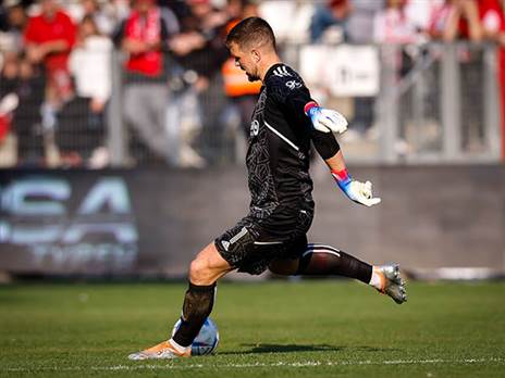 "מביא אנרגיות טובות לאימונים". זובאס (מאור אלקסלסי)