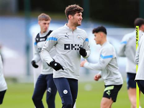 צפוי לשוב אחרי פציעה. סטונס (Getty)