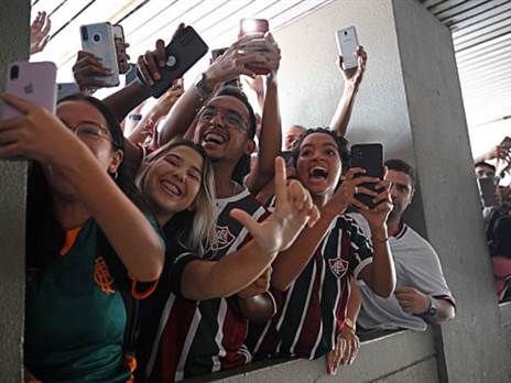 מאות הגיעו (GETTY)