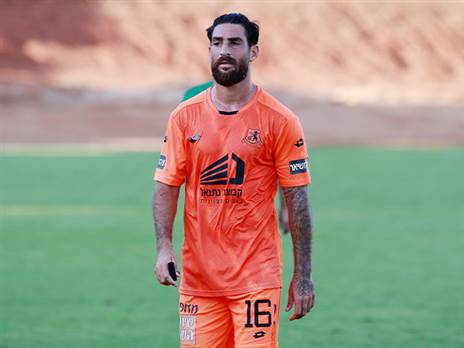 הוא וחבריו ישיגו את הכרטיס? עטר (קובי אליהו)