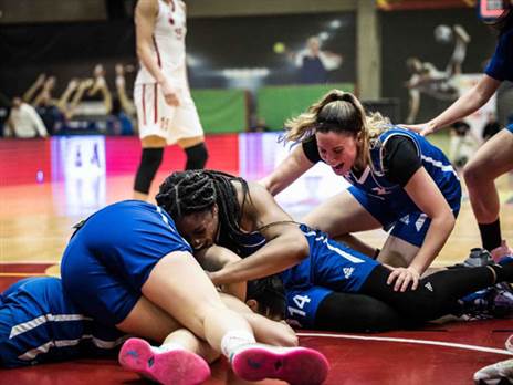 ציפל מסיימת עונה (קרדיט: עודד קרני, מנהלת ליגת העל לנשים בכדורסל)