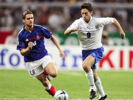 משחק שלא שודר בטלוויזיה הישראלית. אפק וז'רום רוטן (Henri Szwarc/Bongarts/Getty)