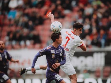 (האתר הרשמי של רד בול זלצבורג)