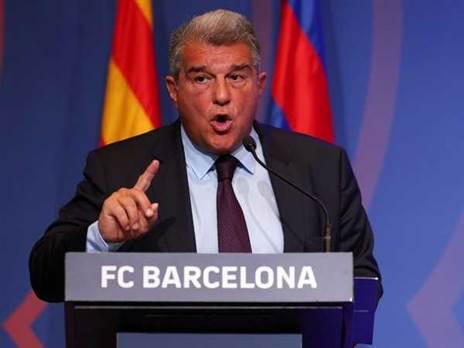 ברצלונה ולאפורטה כועסים