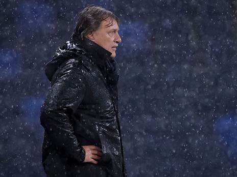 מתלבט בהגנה ובקישור. דראפיץ' (צילום: מאור אלקסלסי)