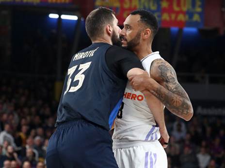 מירוטיץ' והאנגה. שימושי (Joan Valls/Urbanandsport /NurPhoto via Getty Images)