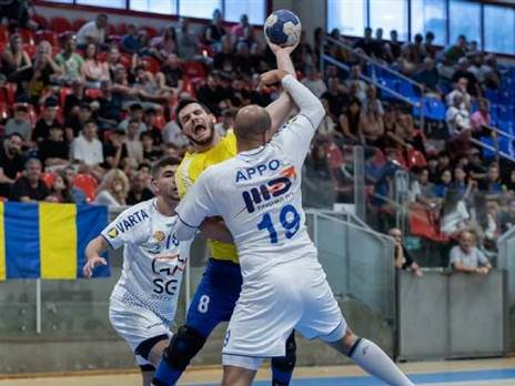 שלושה ניצחונות חוץ בסדרה (צילום: פבל יפנוב, מכבי ראשל"צ)