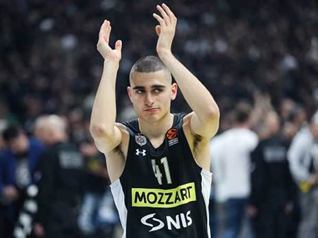 מעבר מסקרן (GETTY)