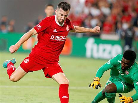 יקח חלק במחנה האימונים. אוז'בולט (אלן שיבר)