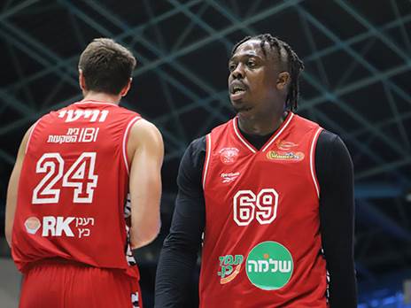 ג'ייקובן בראון. הפועל ת"א ממשיכה בהכנות (צילום: הפועל תל אביב)