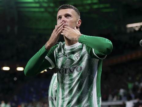 רוקאביצה. מישהו מחפש סקורר? (אלן שיבר)