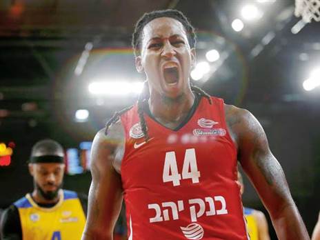 ספידי סמית'. הצטיין ונשאר אדיש (אלן שיבר)