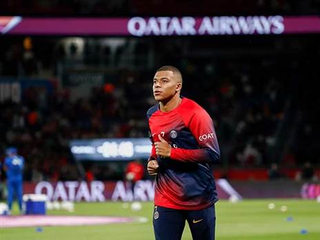 קיליאן אמבפה. "משחק" בפריז (GETTY)